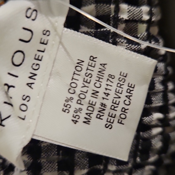 NEW! KIRIOUS Cotton Gingham Daisy Embroidered Cap Sleeve Peplum Top Small. - Picture 5 of 5